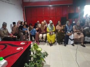 Para peserta Reses antusias mendengarkan aspirasi Anggota DPRD Barru H.Arifai Muin